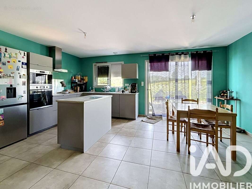 Photo 3 - Maison à CHAMBERET