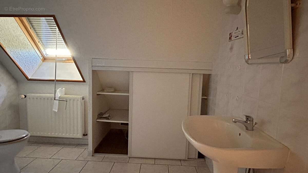 Maison à SACIERGES-SAINT-MARTIN