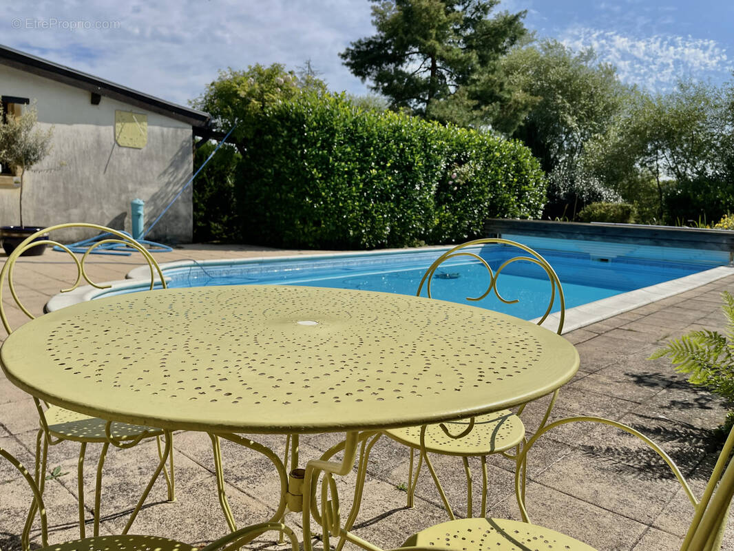 Maison à SANRY-LES-VIGY