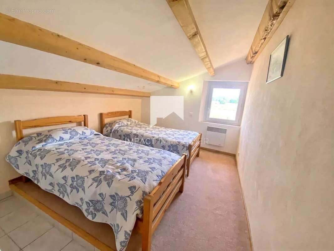 Maison à CARQUEIRANNE