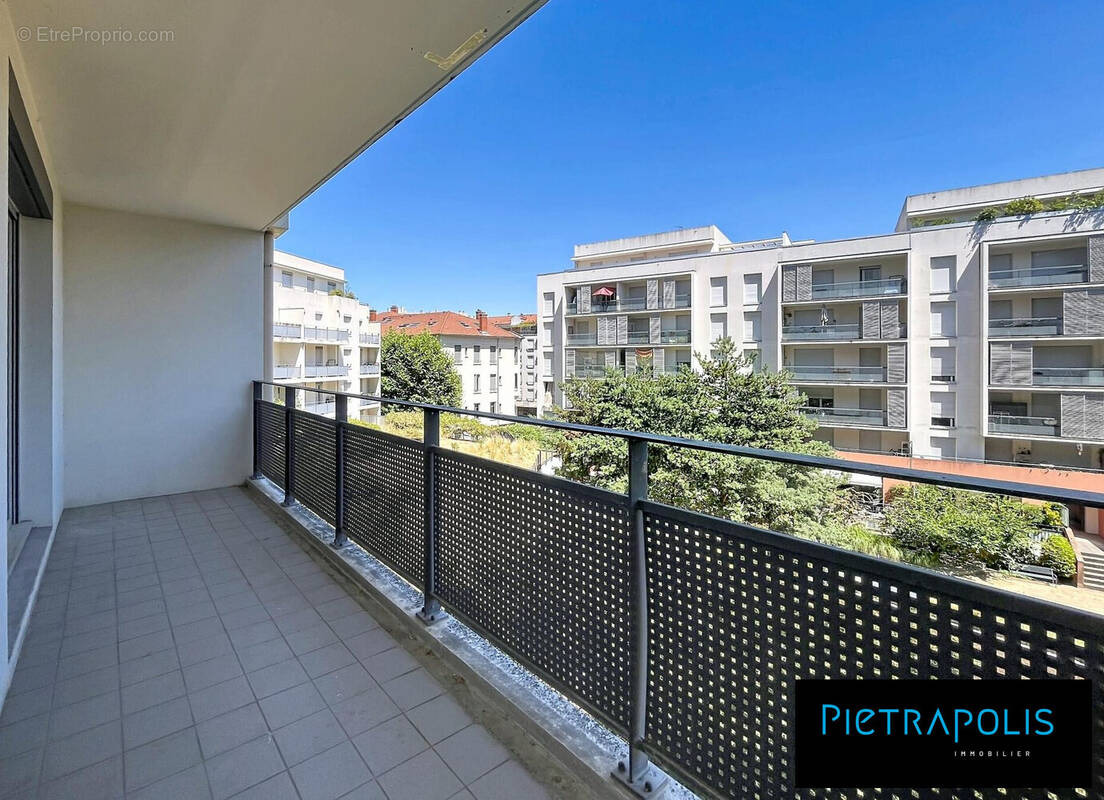 Appartement à LYON-7E