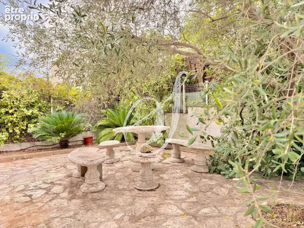 Villa de plain-pied de type 4, trois chambres avec jardin & sous-sol intégral sur Saint Georges d'Orques - photo 10