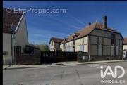 Photo 1 - Maison à PARS-LES-ROMILLY