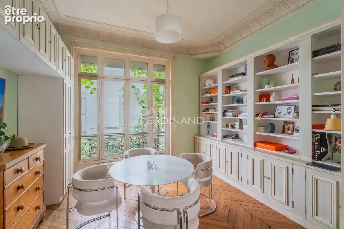 Paris 8eme - Villiers -Parc Monceau - 2/3 chambres Appartement haussmannien de caractère - photo 3