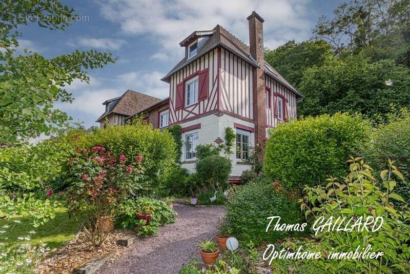 Maison à NASSANDRES