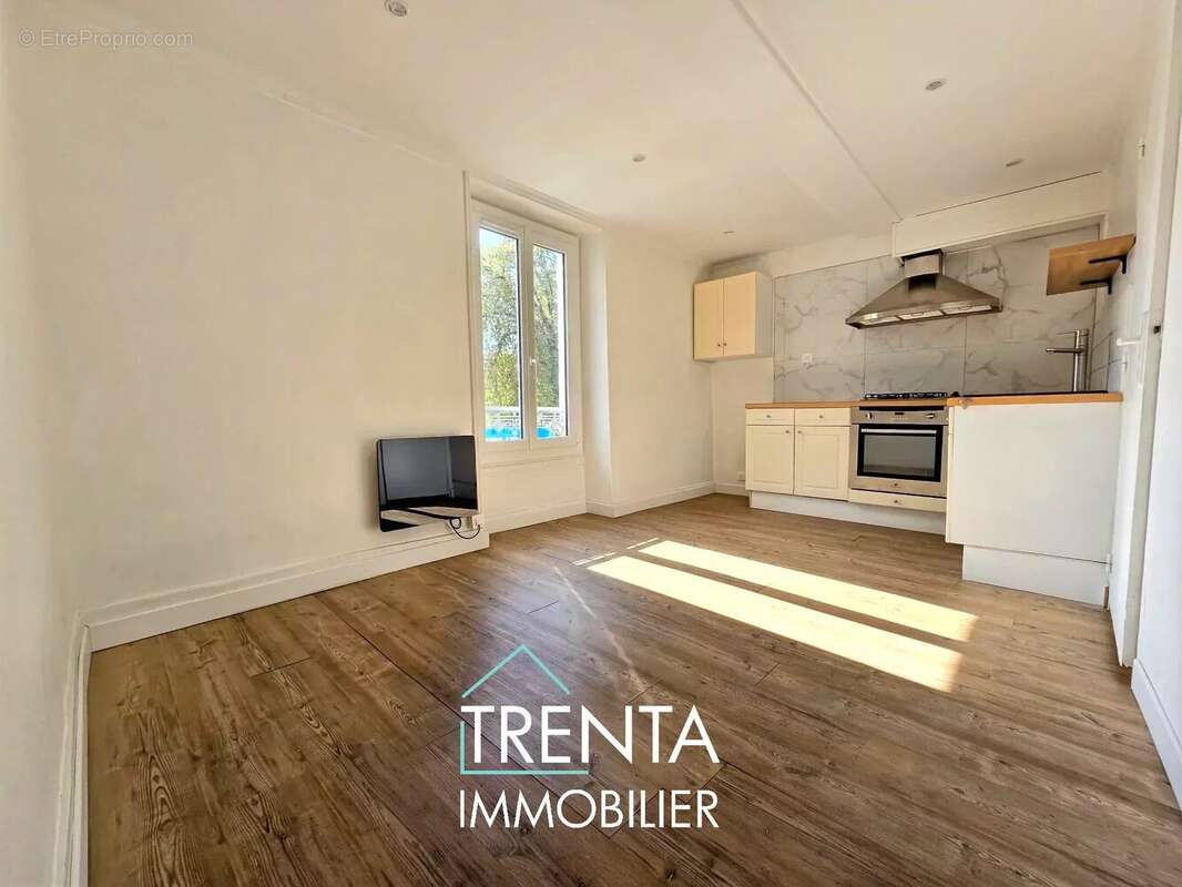 Appartement à VOIRON