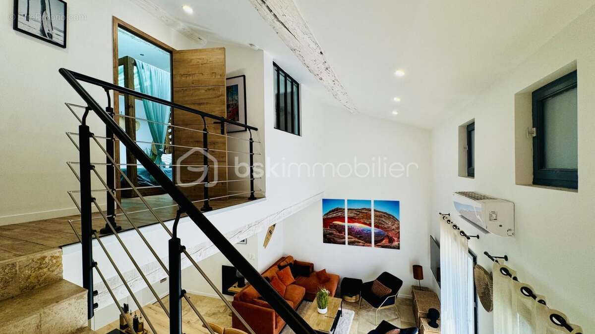 Maison avec 3 appartements modernes - photo 13