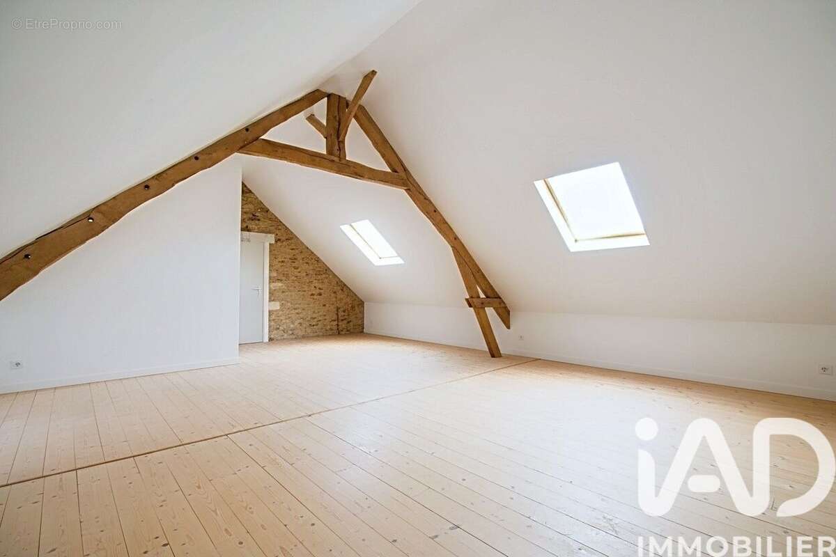 Maison 133 m² à Saint-Lyphard  - photo 9