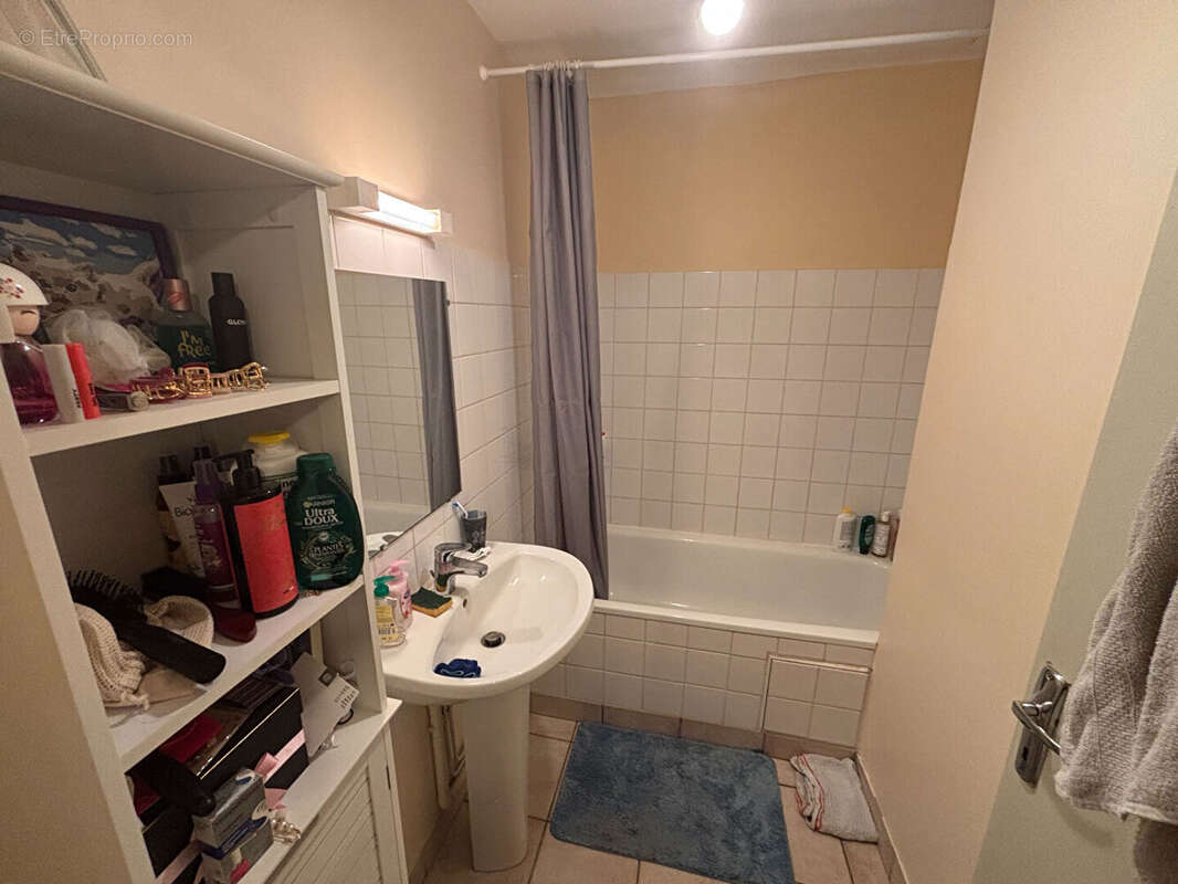 Maison 47 m² à Cande  - photo 3