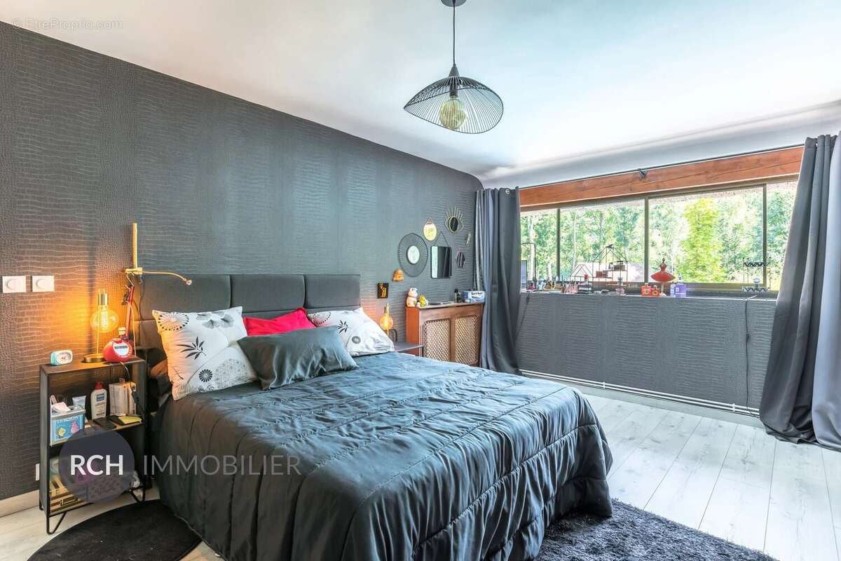 Maison à MONTFORT-L'AMAURY