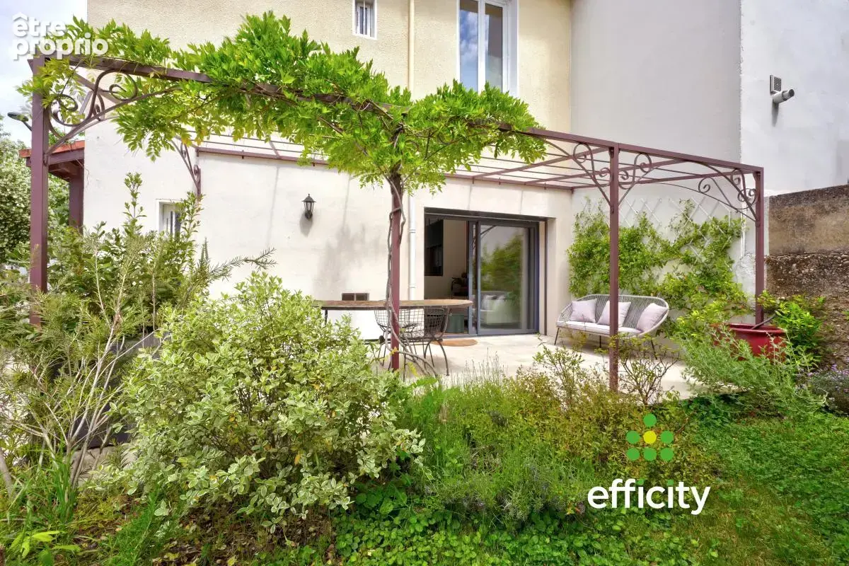Maison 82 m² à Oullins  - photo 15