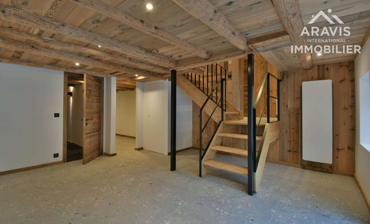 Appartement à LE PETIT-BORNAND-LES-GLIERES