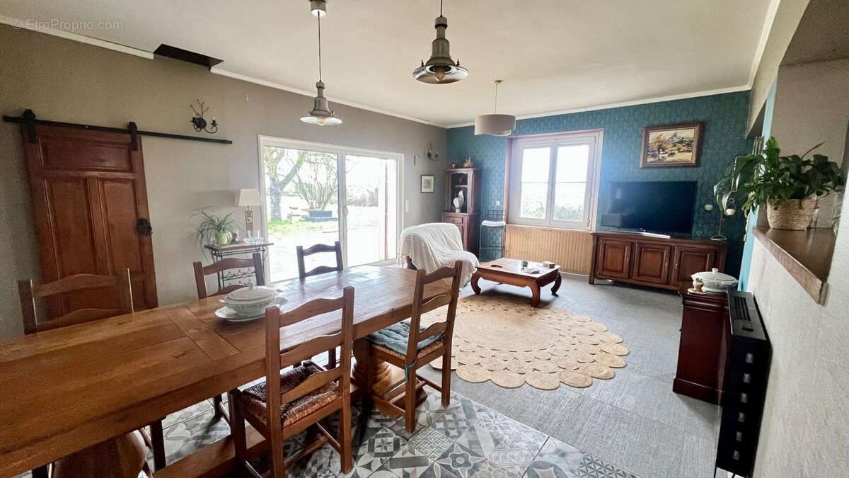 Maison à SAINT-BENOIT-DE-CARMAUX