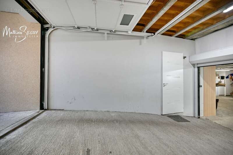 Maison à SAINT-MARTIN-EN-HAUT