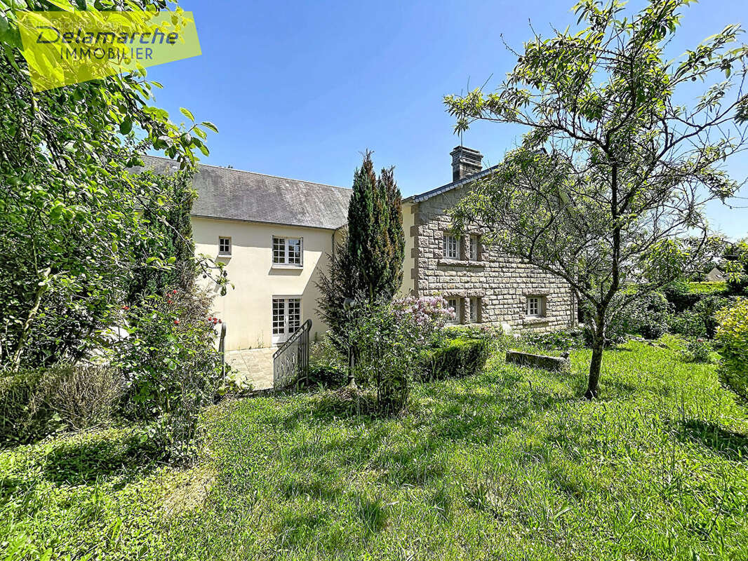 Maison à ISIGNY-LE-BUAT