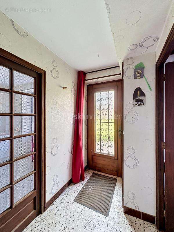 Maison de plain-pied située à Connantre - photo 4