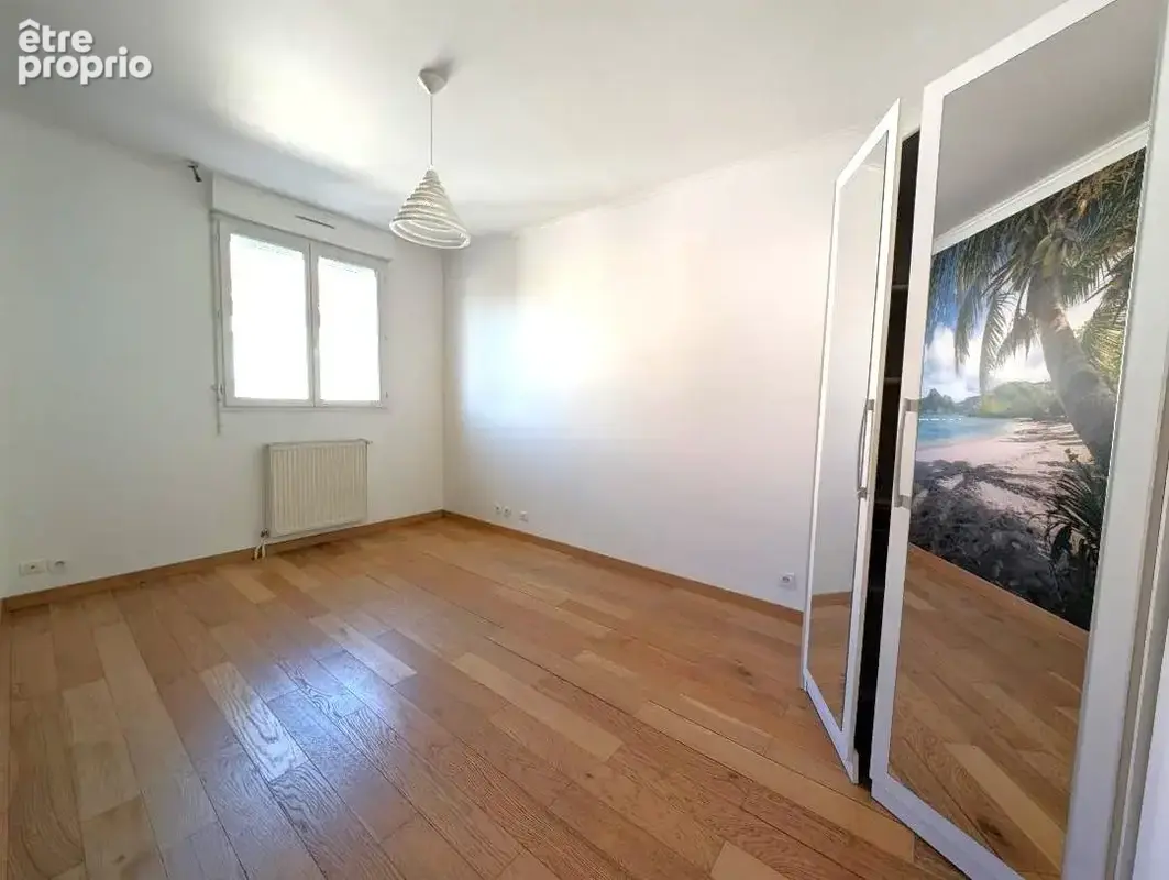 Appartement 6 pièces 154 m² à vendre à Neuilly-Plaisance (93360) - photo 8