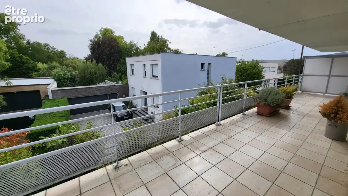 Appartement 5 pièces 113 m² à vendre à Eckbolsheim (67201) - photo 2