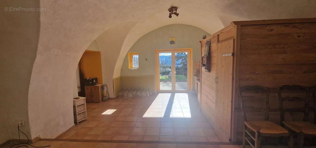 Maison à PELLEAUTIER