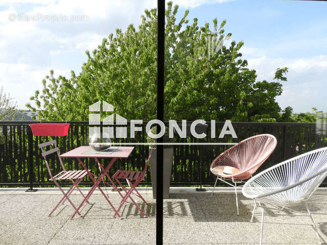 Appartement à BUSSY-SAINT-GEORGES