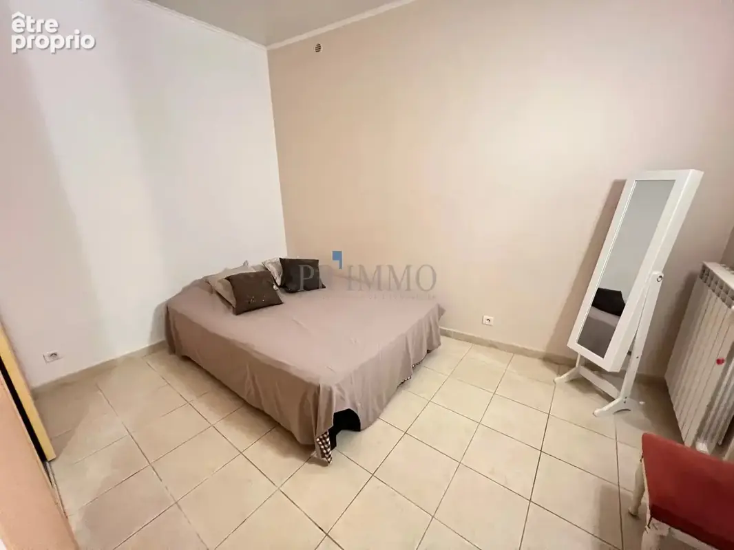 Fréjus Centre Maison de village de 110 m2 plus grand garage - photo 13