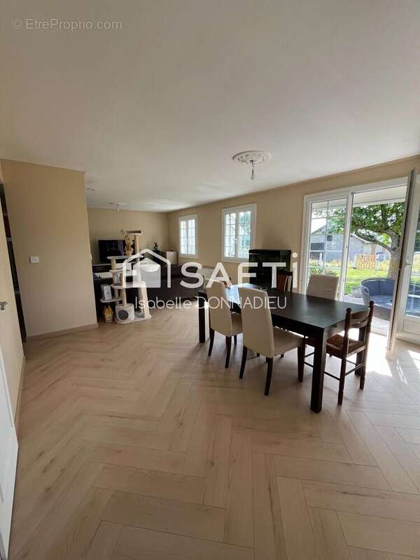 Maison 95 m² à Voiscreville  - photo 2