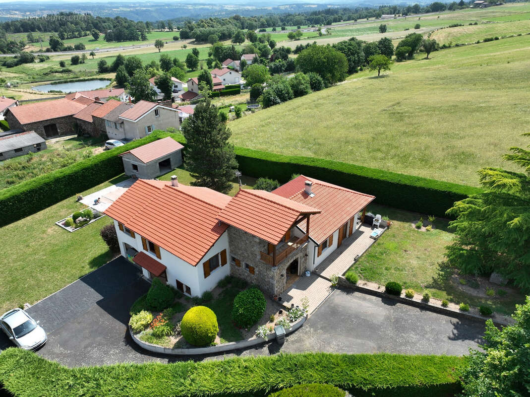 Maison à SAINT-MAURICE-DE-LIGNON