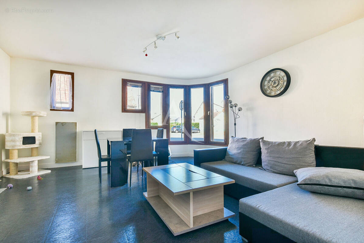 Appartement à MORMANT