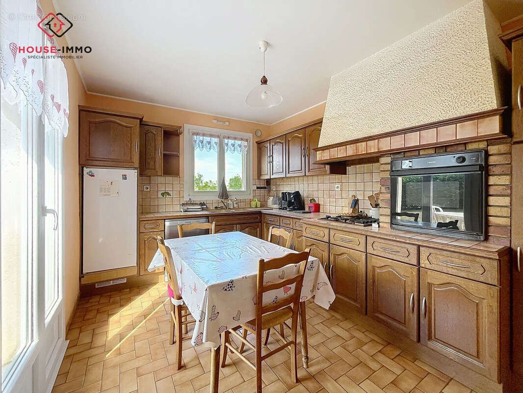 Maison 131 m² à Doucier  - photo 3