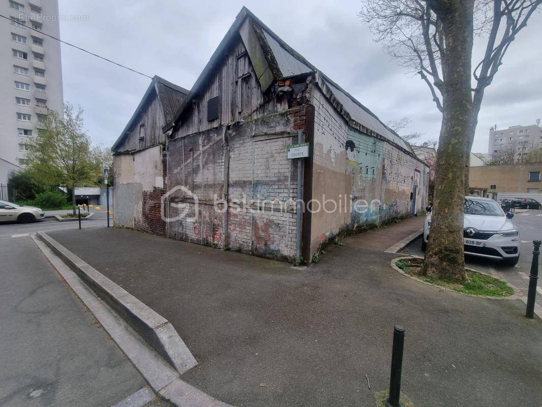 Appartement à L'ILE-SAINT-DENIS