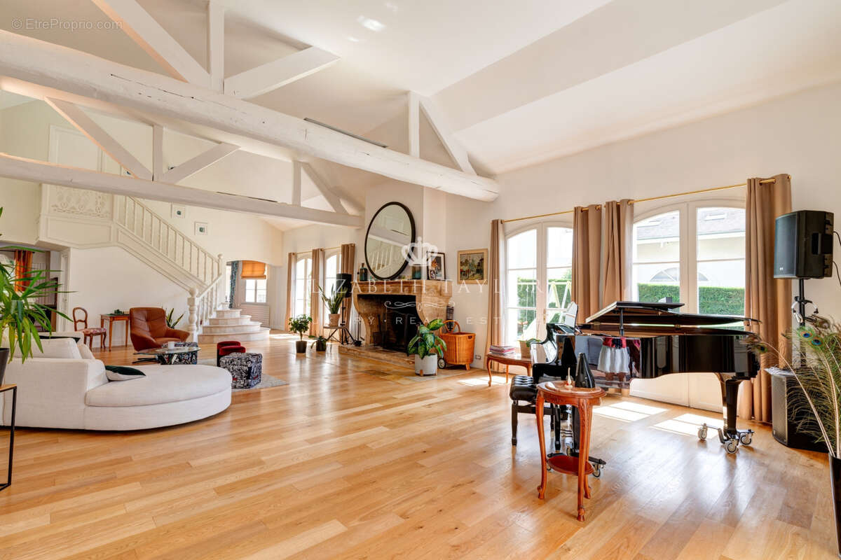 Maison à NOISY-LE-ROI