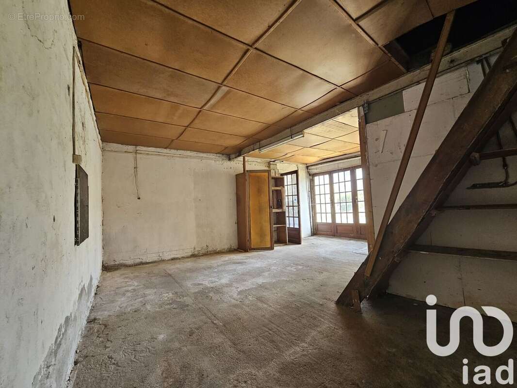 Maison 152 m² à La Greve-Sur-Mignon  - photo 8
