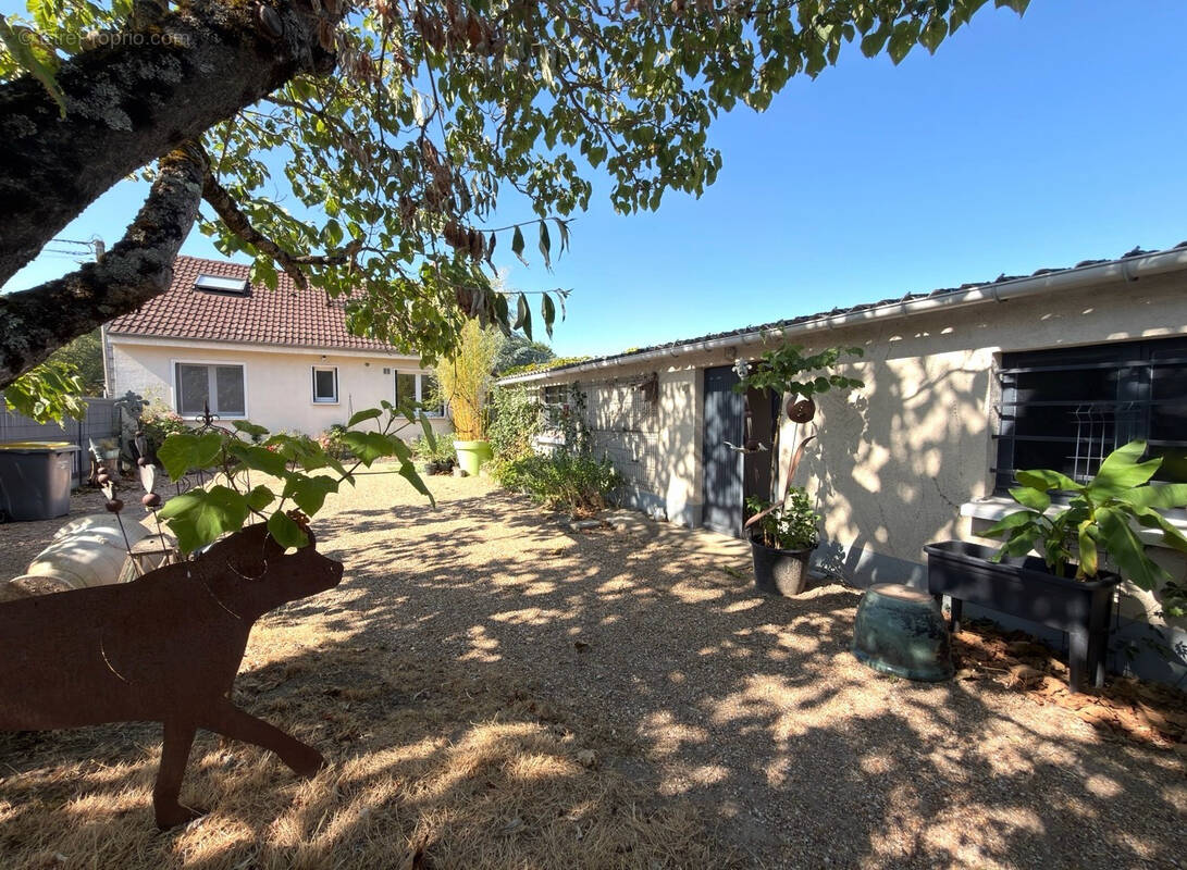 Maison à CHECY