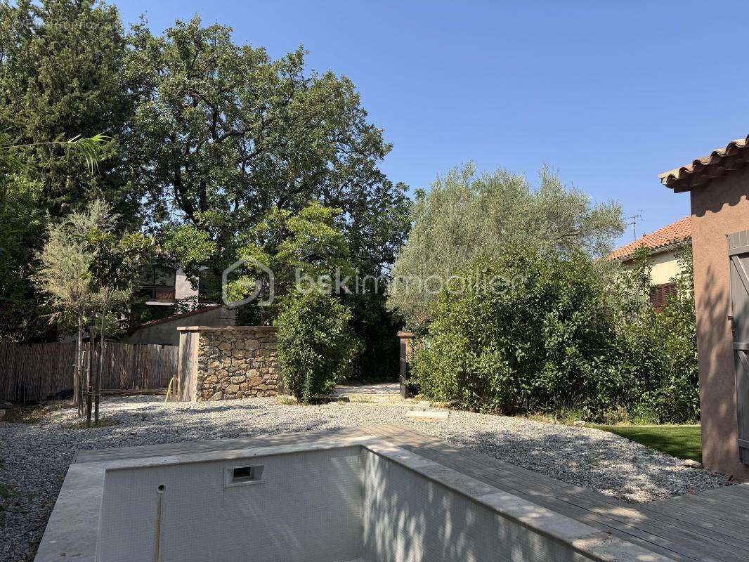 Maison neuve de 170 m2, 5 chambres, piscine, à toulon- quartier  la serinette - photo 25