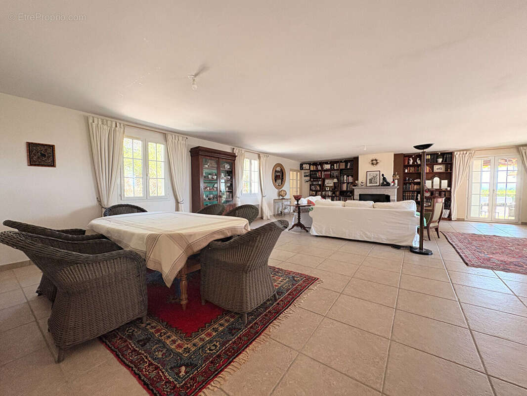 Maison à ARAGON