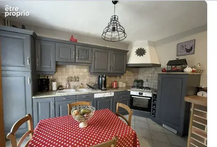 Maison 94 m² à Pierre-De-Bresse  - photo 3