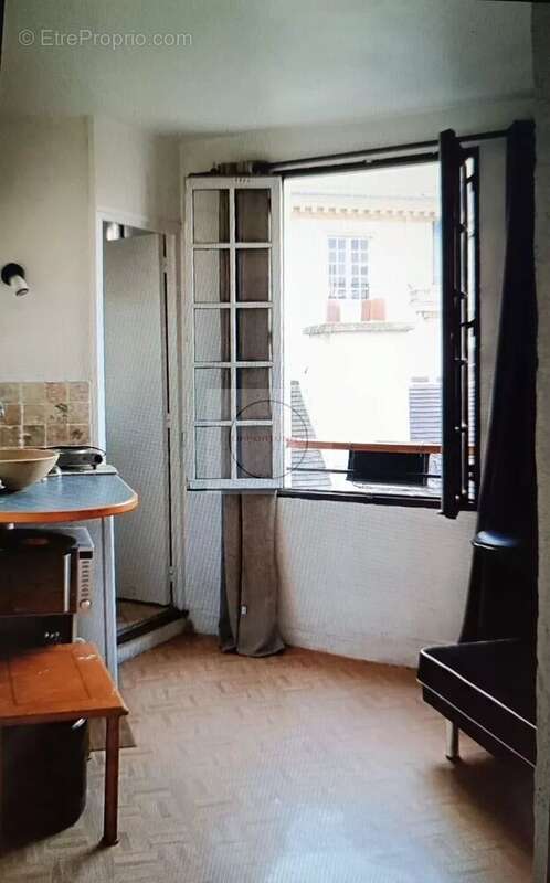 Appartement à PARIS-4E