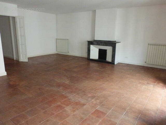 Appartement à CARCASSONNE