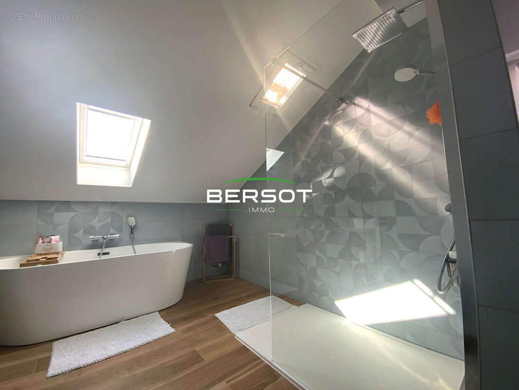 Maison à VILLERS-LE-LAC