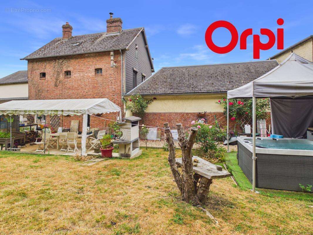 Maison de charme à vendre à Bernay - photo 3