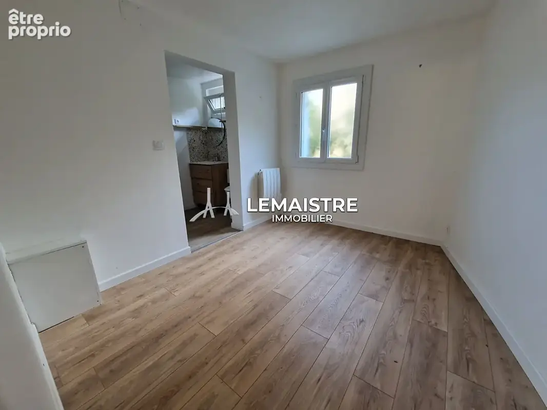 A vendre maison de ville - centre st-romain - 172 m² -  4 chambres - cour - dependance - photo 5