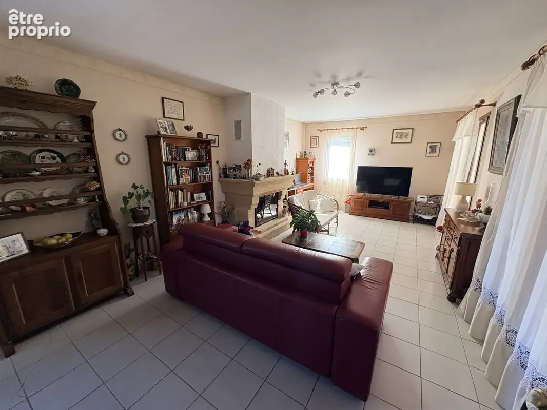 Maison 5 pièces 117 m² à vendre à Romans-Sur-Isere (26100) - photo 4