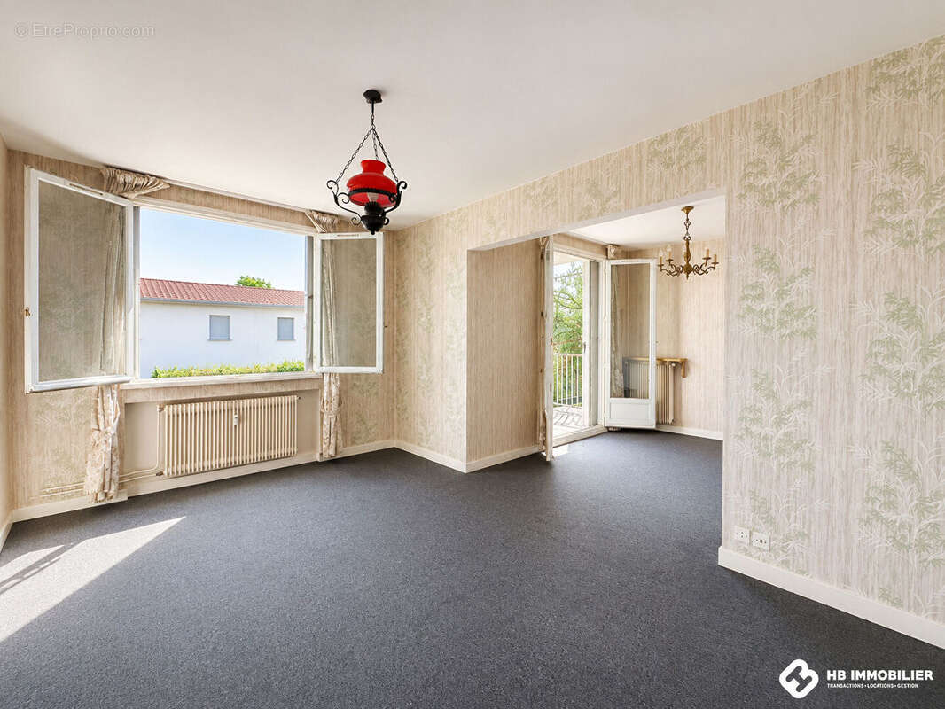 Appartement Roanne 3 pièce(s) 56.31 m2 - photo 2