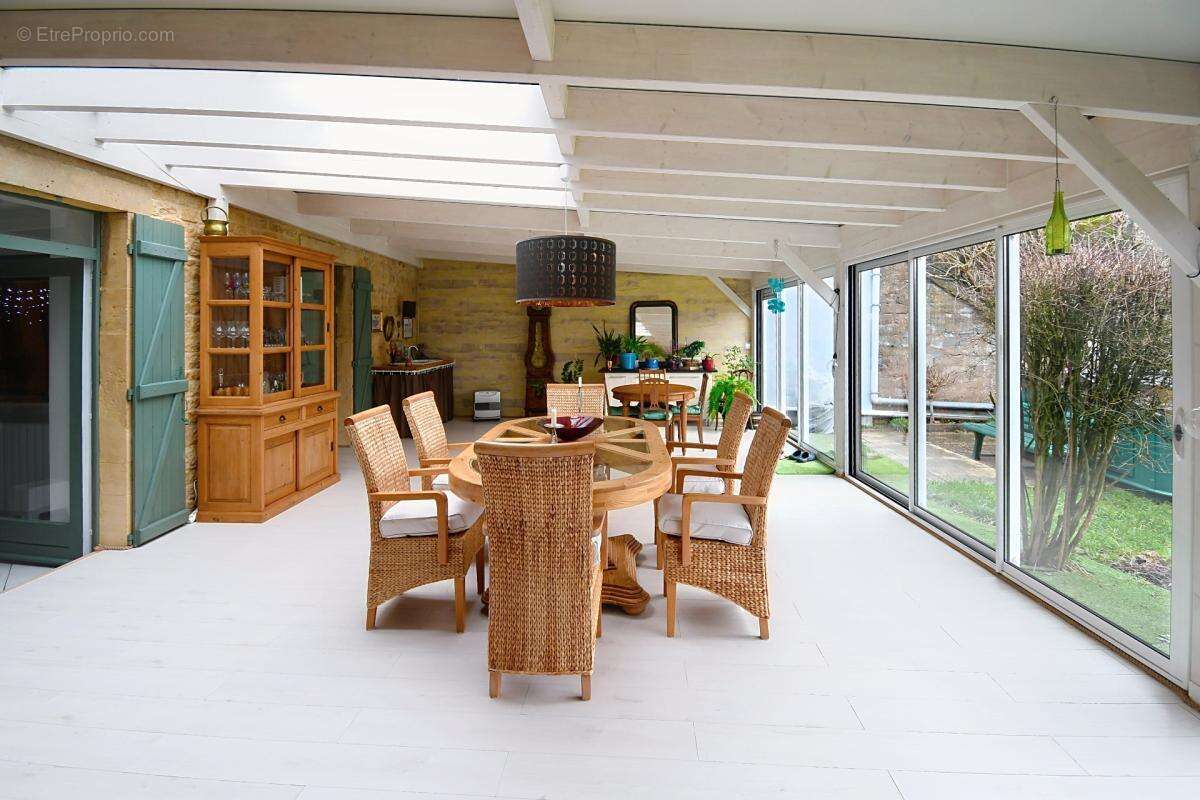 Belle maison de caractère à Lexy, 208m2 + véranda 55m2 + grenier aménageable de 75m2 , terrain plus de 6 ares, garage - photo 30