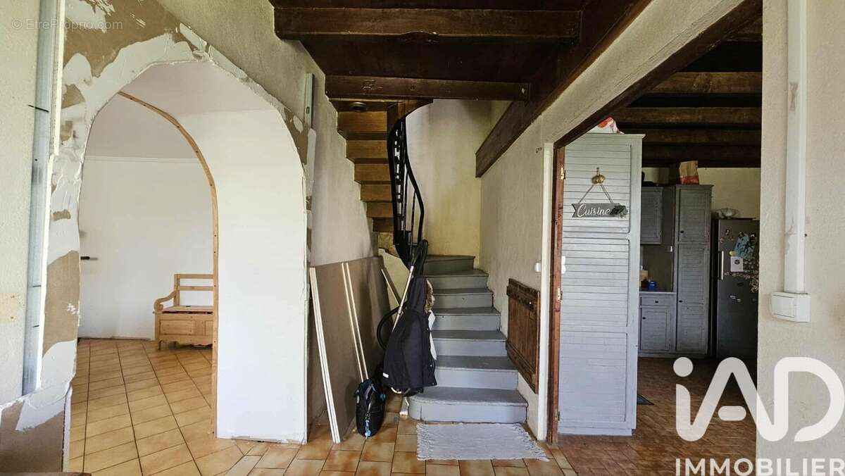 Maison 160 m² à Saint-Ciers-Sur-Bonnieure  - photo 7