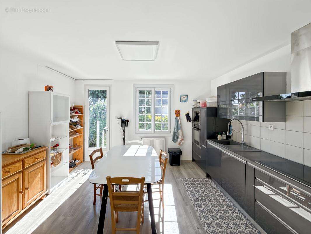 Belle familiale 210m²   - photo 3