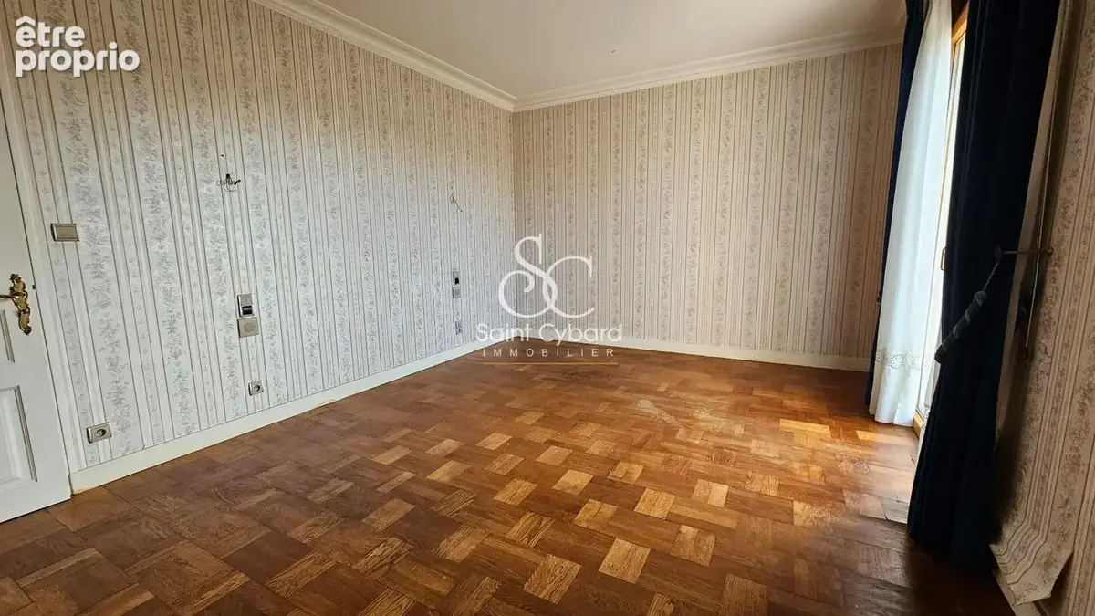 L'Isle d'Espagnac  Maison familiale de 293 m2 habitables environ - photo 8