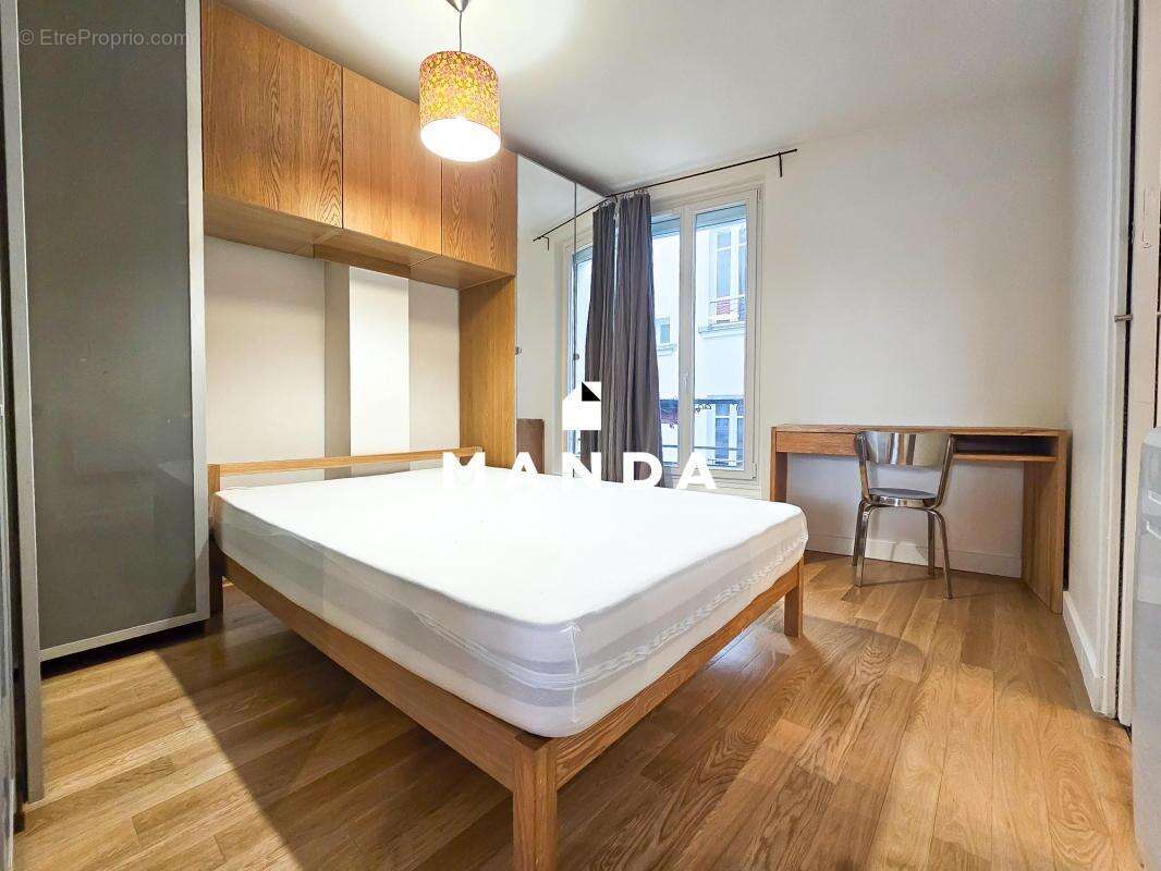 Appartement à PARIS-20E