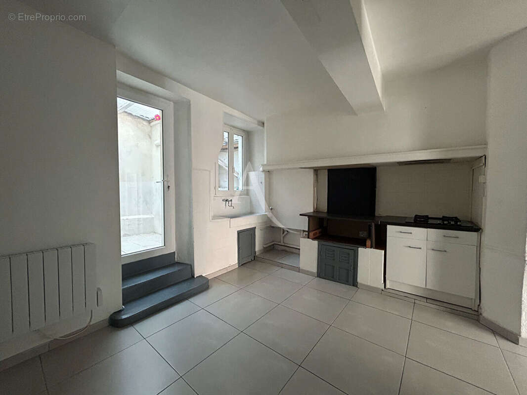 Maison à PENNAUTIER