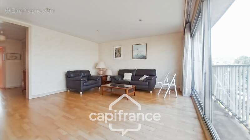Appartement à LIMEIL-BREVANNES